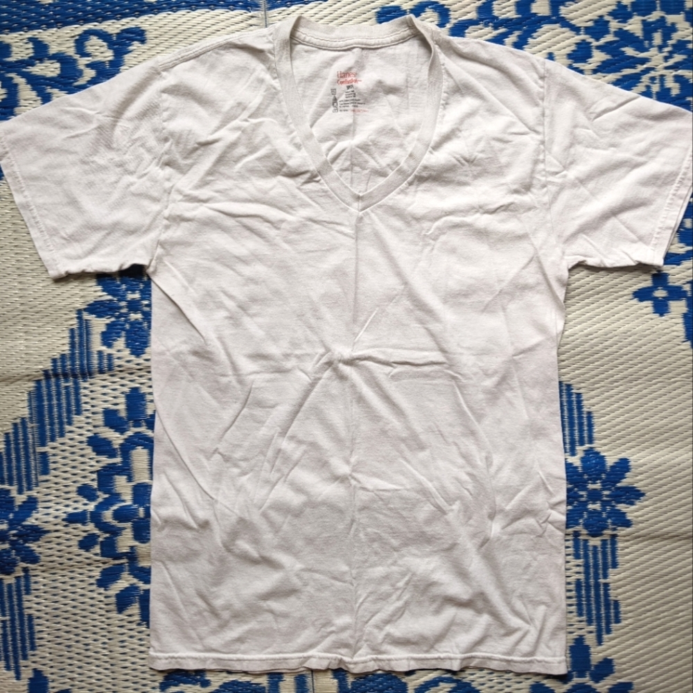 Hanes 100% Cotton White Short Sleeve V Neck T Shirt Size S